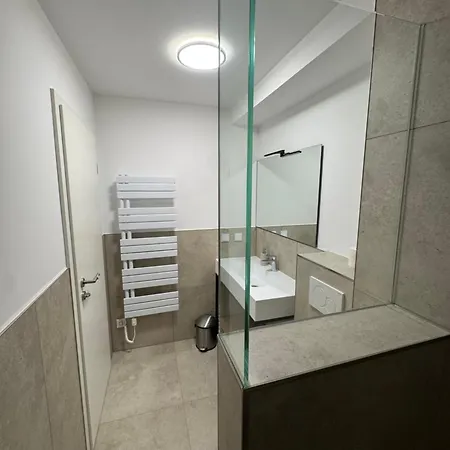 City Apartments Hannover 4* Hanower