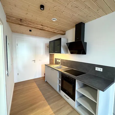City Apartments Hannover 4*