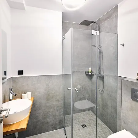 City Apartments Hannover 4* Hanower