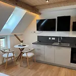 City Apartments Hannover 4*