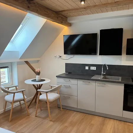 City Apartments Hannover 4*