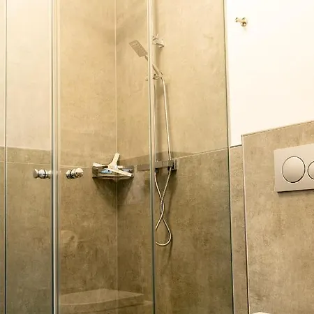 City Apartments Hannover 4*